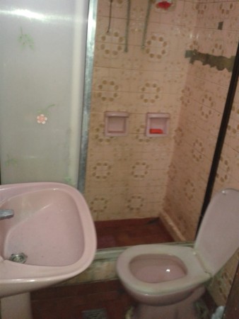 PH DE 3 AMBIENTES, CON ENTRADA INDIVIDUAL POR PASILLO, VALENTIN ALSINA, LANUS.      