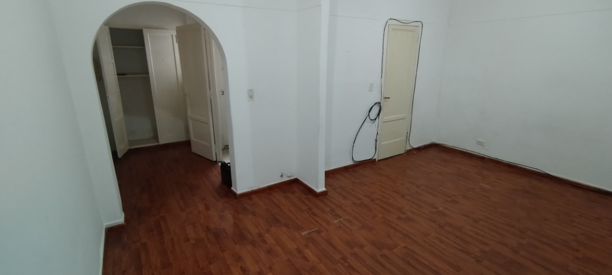 PH DE 2 AMBIENTES CON PATIO