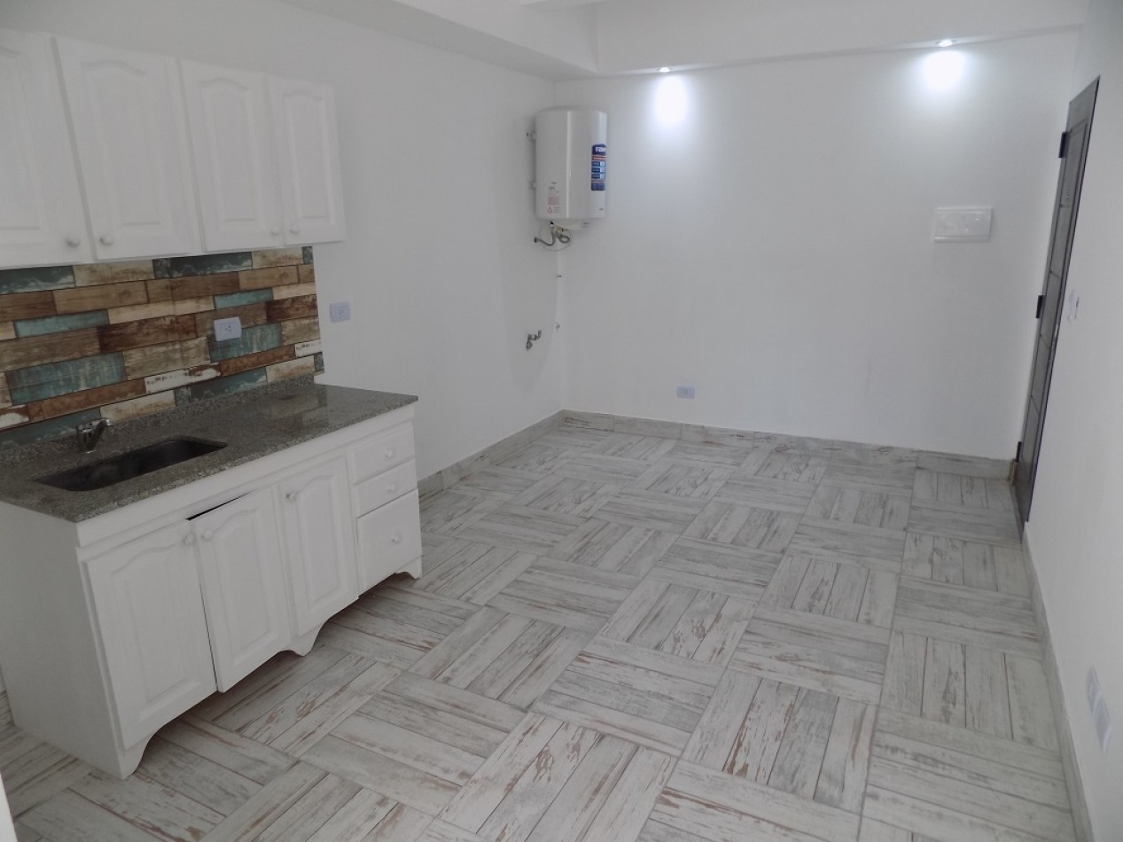 DEPARTAMENTO MONOAMBIENTE DIVIDIDO AL FRENTE CON BALCON. 29M2