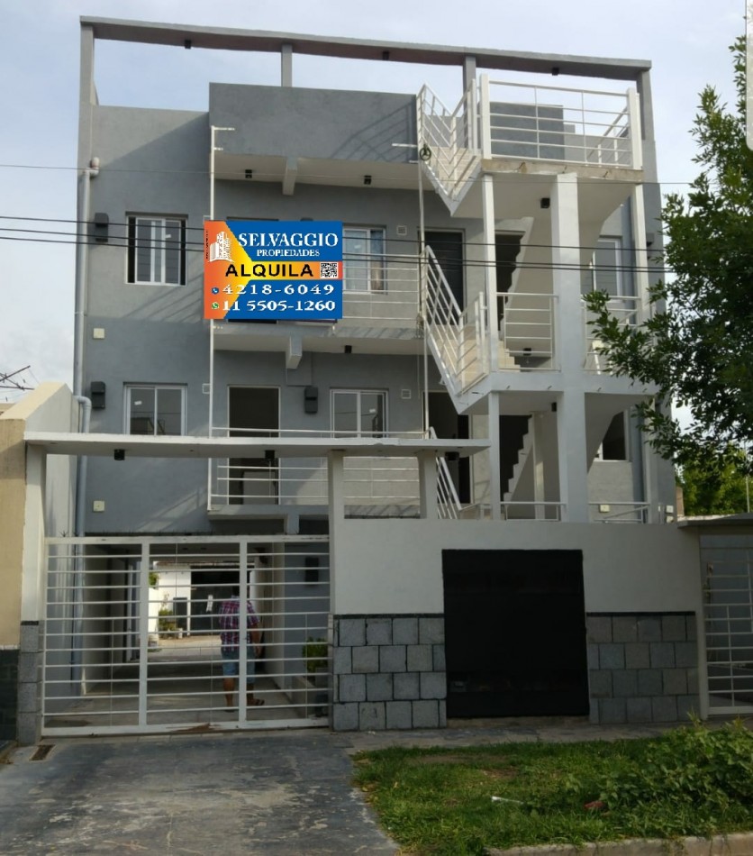 DEPARTAMENTO 2 AMBIENTES CON COCHERA