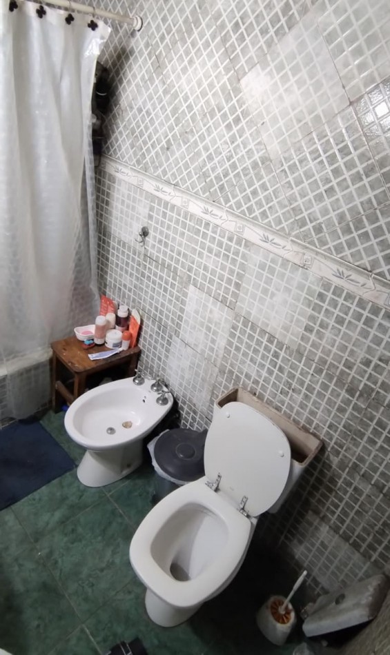 PH DE 3 AMBIENTES AL FRENTE CON INGRESO INDIVIDUAL