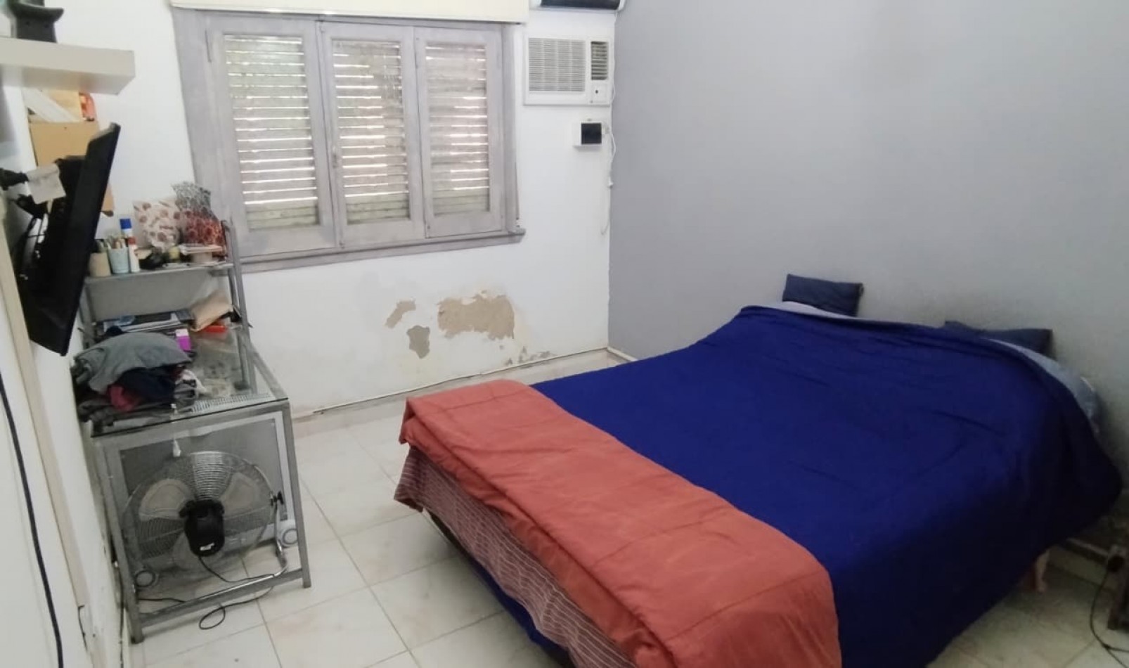 PH DE 3 AMBIENTES AL FRENTE CON INGRESO INDIVIDUAL