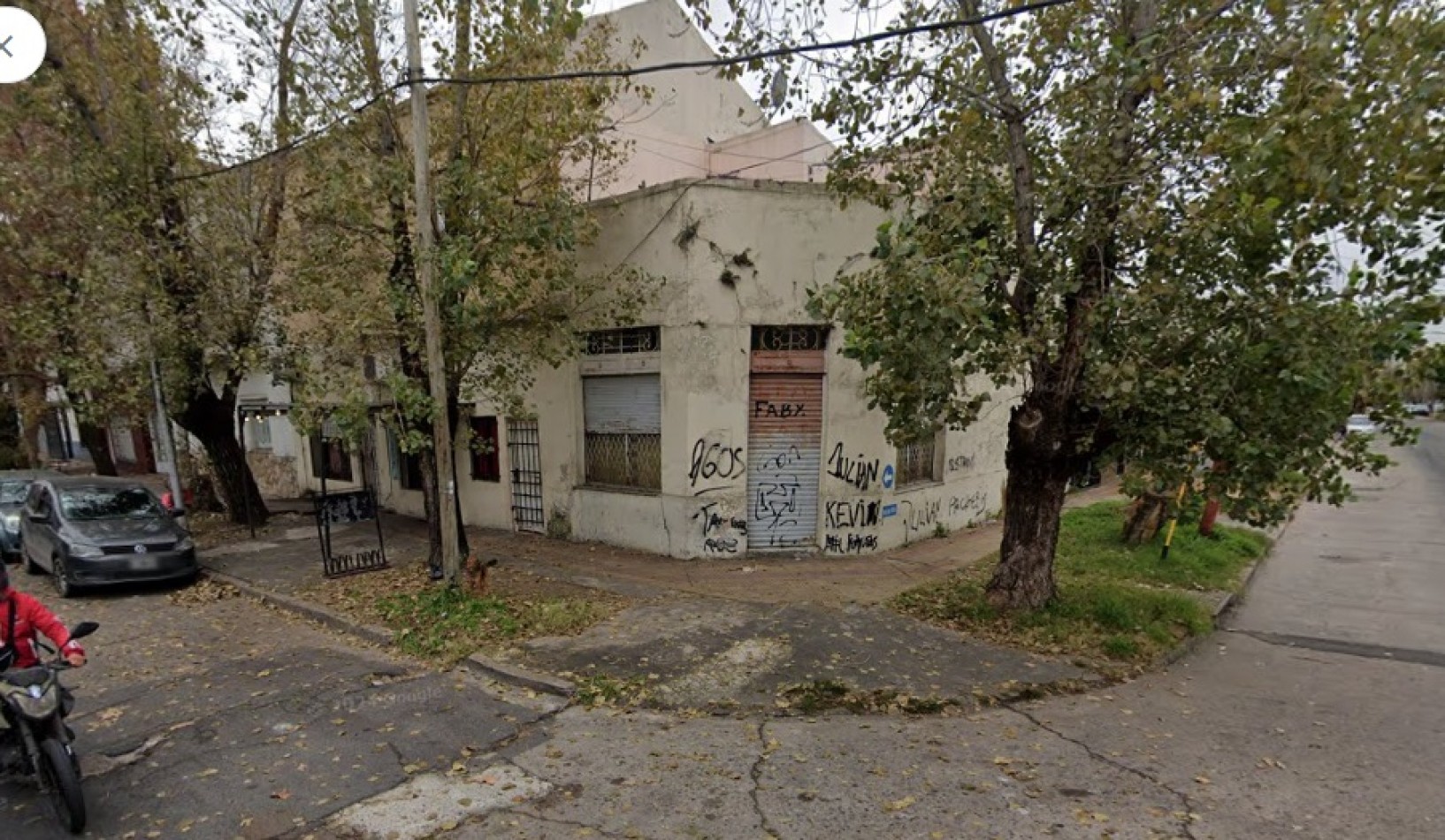 LOTE DE TERRENO SOBRE ESQUINA 170M2