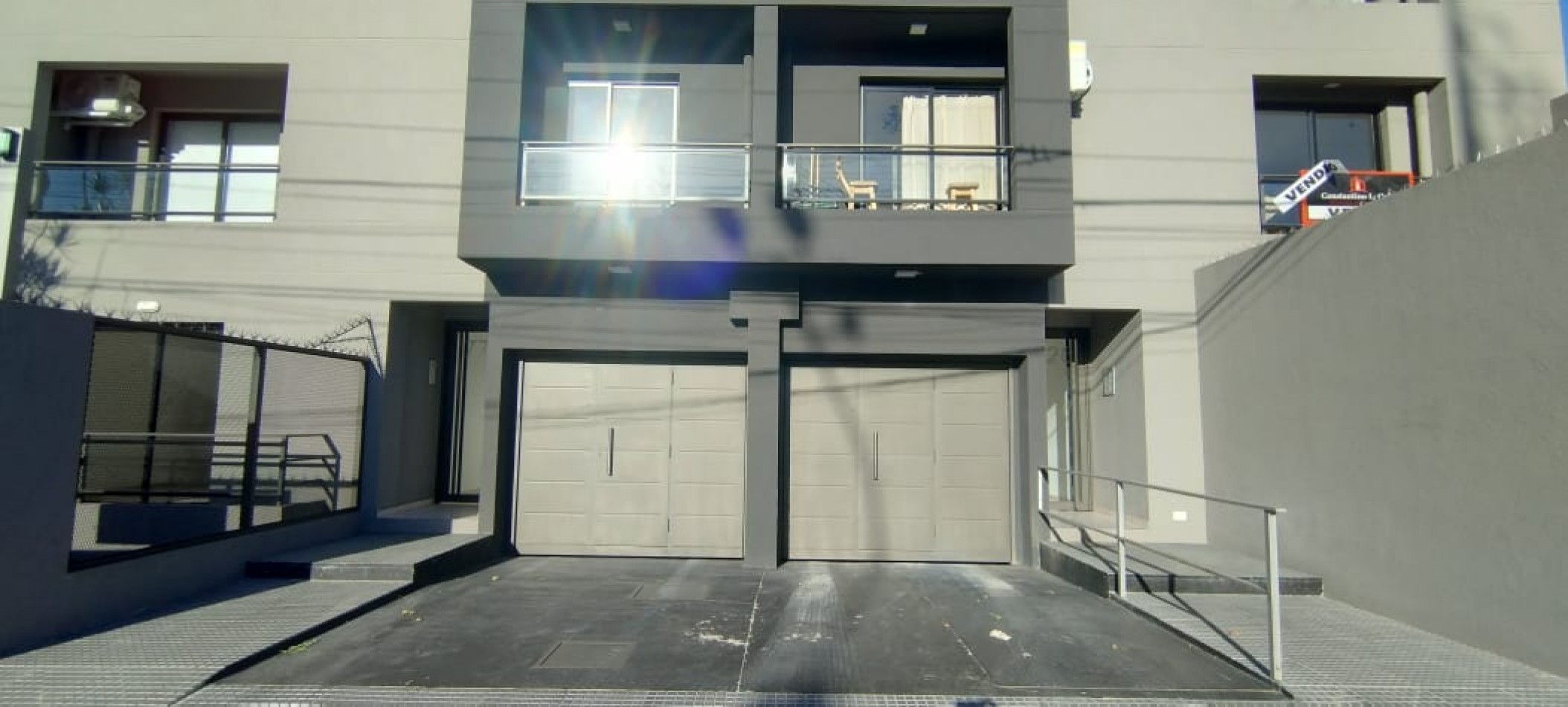 MONOAMBIENTE EN 2DO PISO, DTO C, 21M2, BANFIELD.