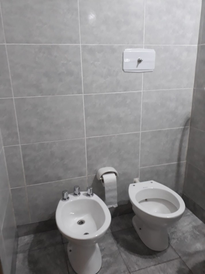 PH TIPO CASA, 3 AMBIENTES CON PATIO, LOMAS DE ZAMORA.
