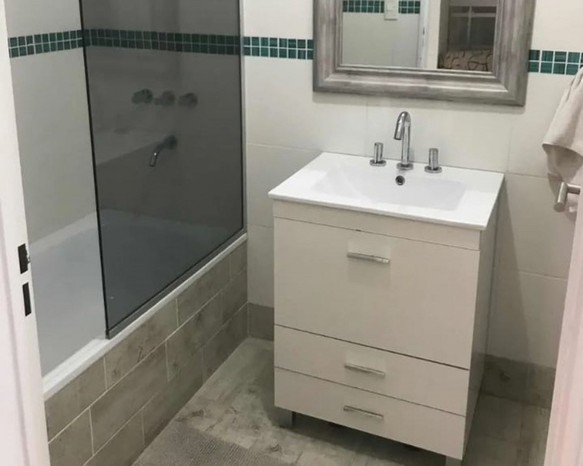 EXCELENTE DUPLEX DE 4 AMBIENTES AL FRENTE SOBRE LOS LOTES EXTERNOS DEL BARRIO NUEVO QUILMES.