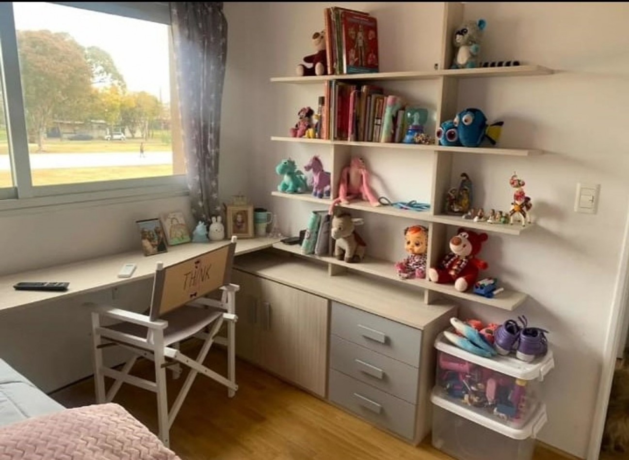 EXCELENTE DUPLEX DE 4 AMBIENTES AL FRENTE SOBRE LOS LOTES EXTERNOS DEL BARRIO NUEVO QUILMES.