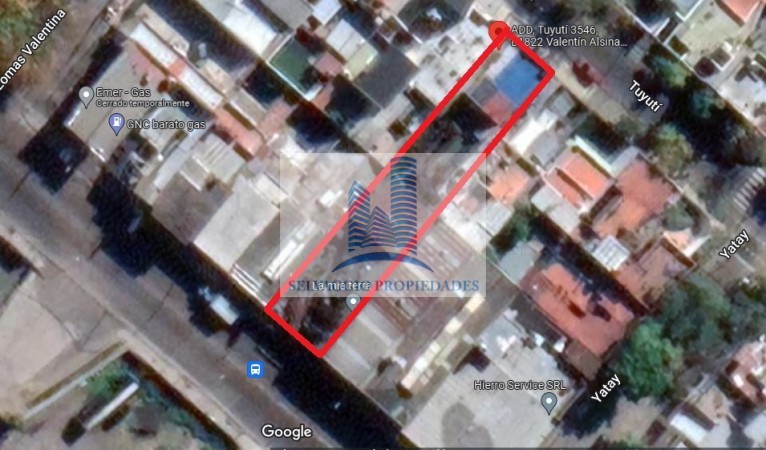 LOTE CON VIVIENDA DE 8,66M X 56,20M, SALIDA A DOS CALLES, AV. REMEDIOS DE ESCALADA Y TUYUTI. LANUS OESTE.