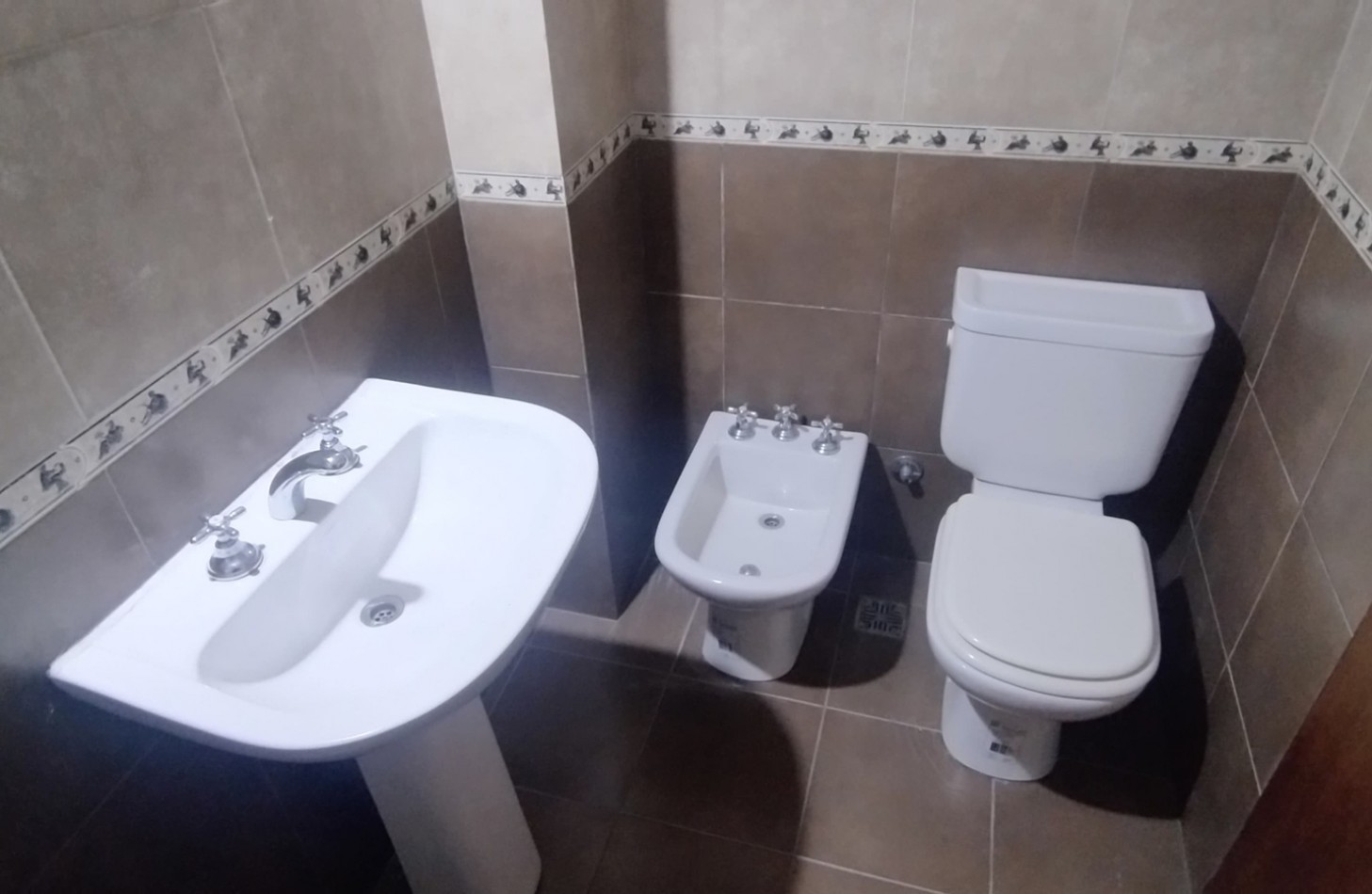 DUPLEX EN PLANTA ALTA, 3 AMBIENTES.