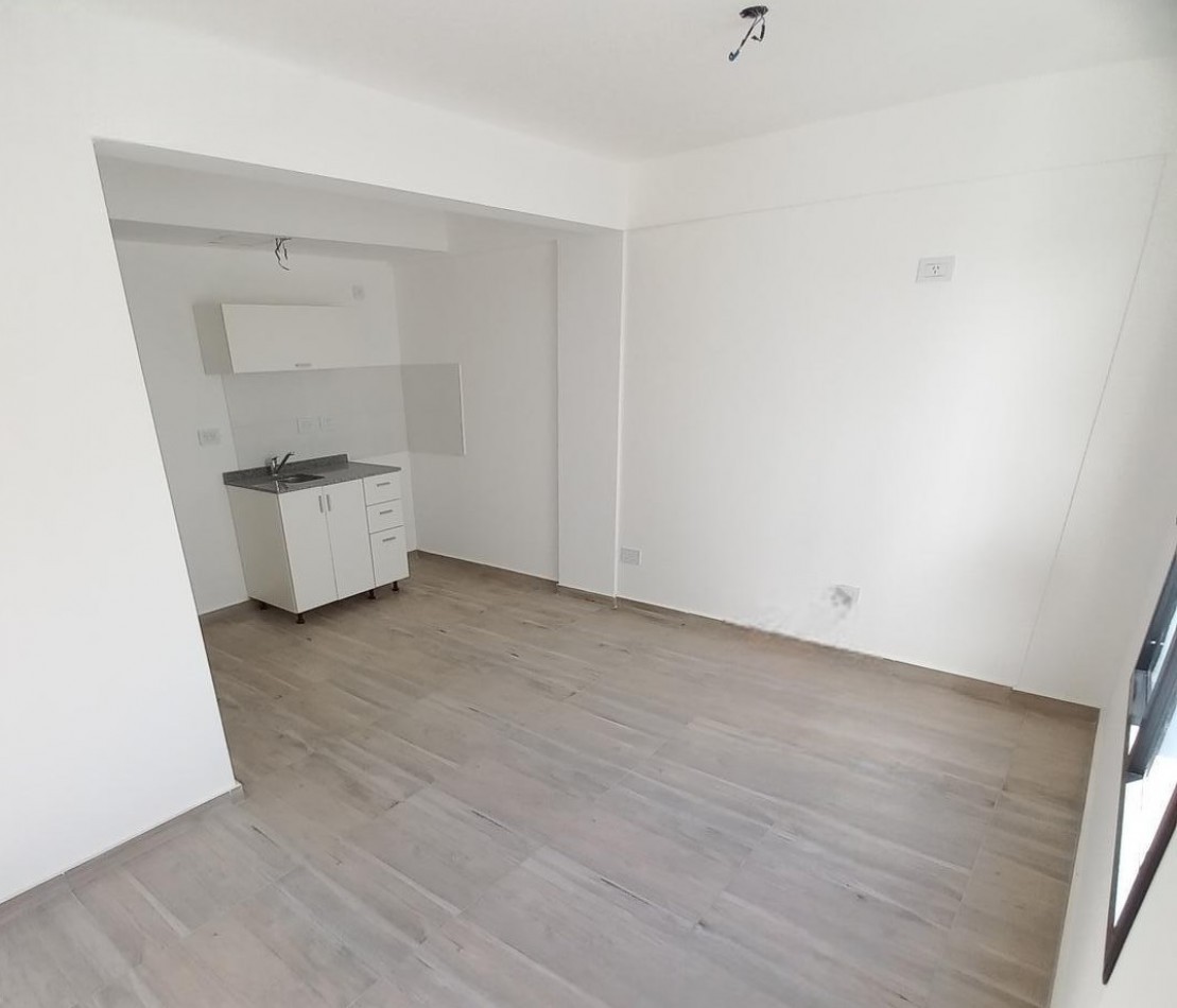 MONOAMBIENTE INTERNO, PISO 1°, DTO C, A ESTRENAR, 21M2.