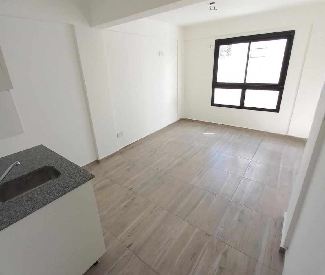 MONOAMBIENTE INTERNO, PISO 1°, DTO C, A ESTRENAR, 21M2.