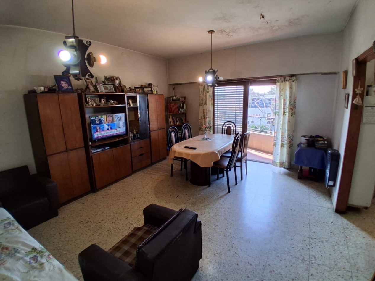 CASA DE 3 AMBIENTES CON GALPON DE 260M2 MAS TERRENO LINDERO DE 260M2