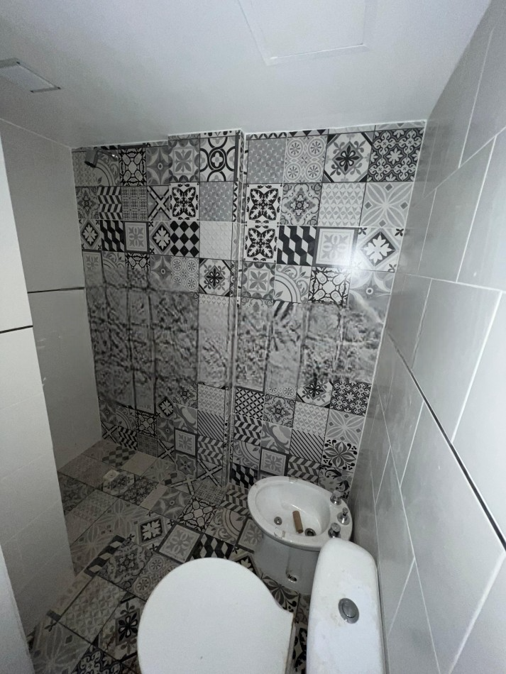 MONOAMBIENTE A ESTRENAR, EN 2° PISO, DTO B, AL FRENTE, 21M2.