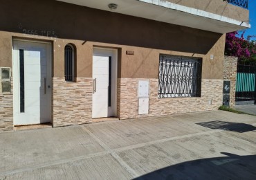 PH TIPO CASA EN PLANTA BAJA AL FRENTE DE 2 AMBIENTES. INGRESO INDEPENDIENTE.